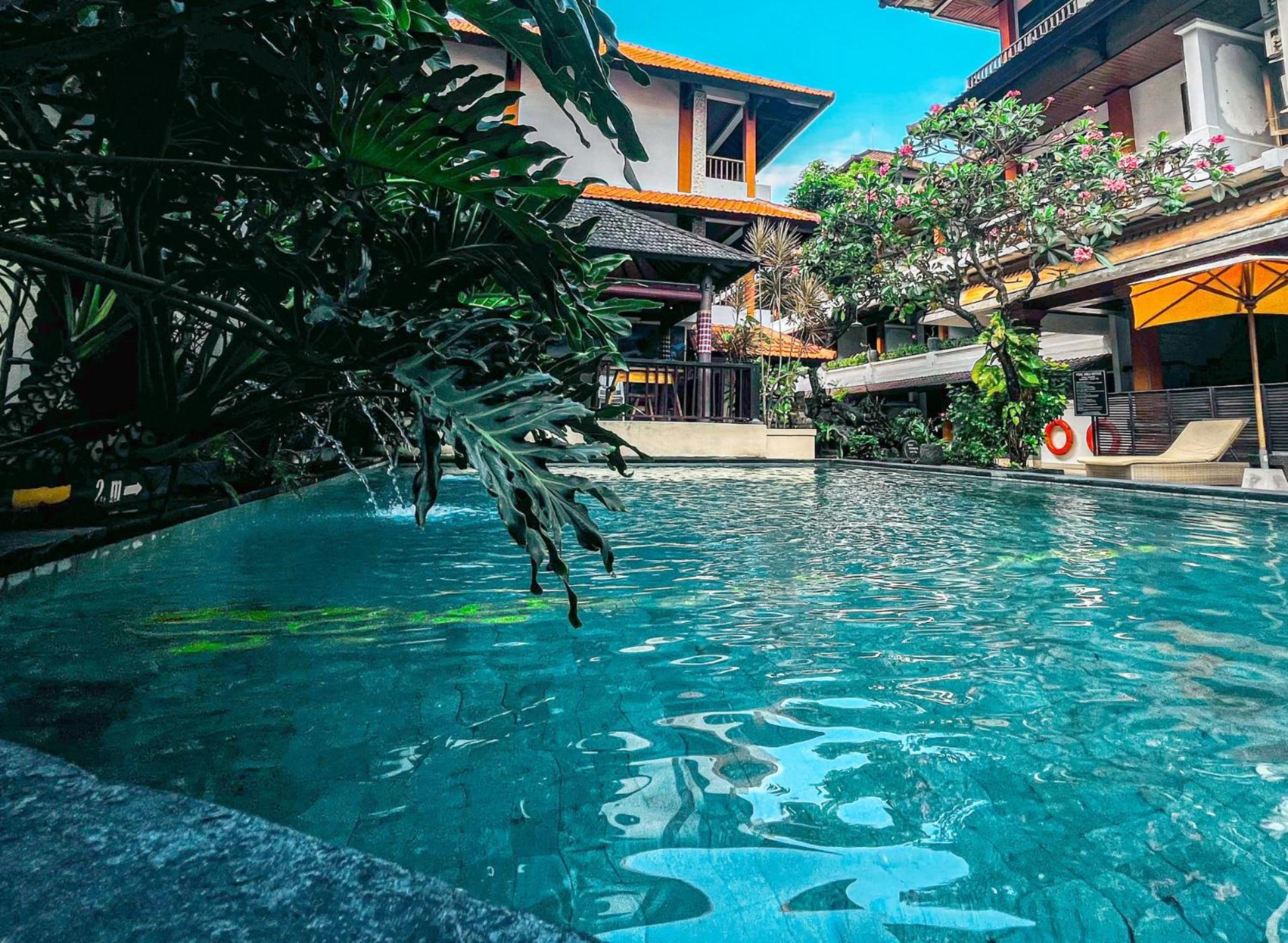 Bali Summer Hotel By Amerta Kuta Lombok Exterior foto