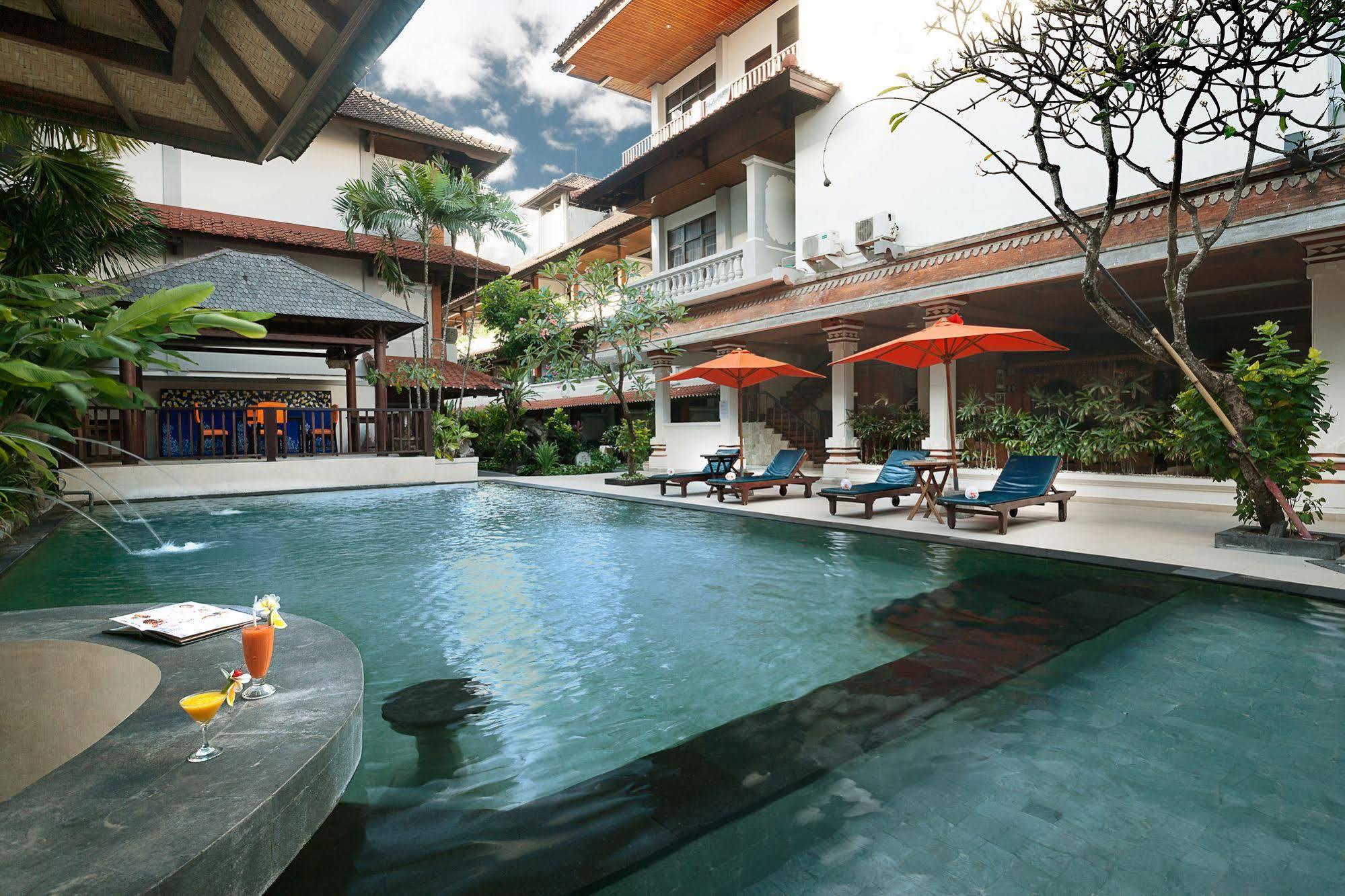 Bali Summer Hotel By Amerta Kuta Lombok Exterior foto